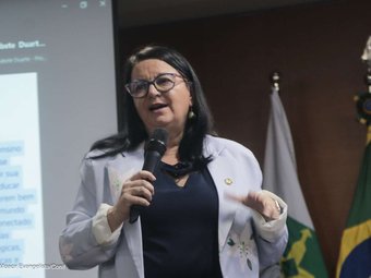 Conif / Foto: Moacir Evangelista (2)