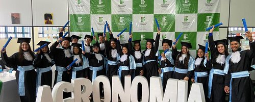 Formandos do curso de Agronomia 2025.2 do Campus Novo Paraíso