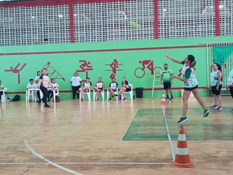 Disputas de queimada feminina e de vôlei de quadra abriram os trabalhos da 7ª edição dos jogos
