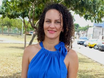 Ana Paula Saraiva, aprovada em 2.º lugar no concurso da Empresa Brasileira de Serviços Hospitalares (EBSERH), em Petrolina (PE).