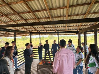 Atividades de ensino com estudantes do Campus Amajari para coletar as características de importância econômica nos animais e após isso registrar as informações no software - Ft Divulgação (1)
