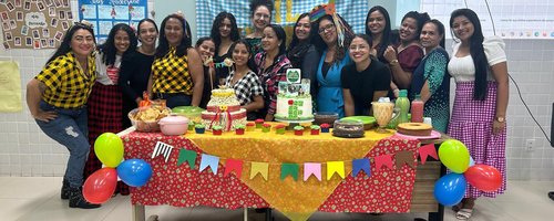 Turma do curso Cuidador Infantil do CBVZO - Divulgação
