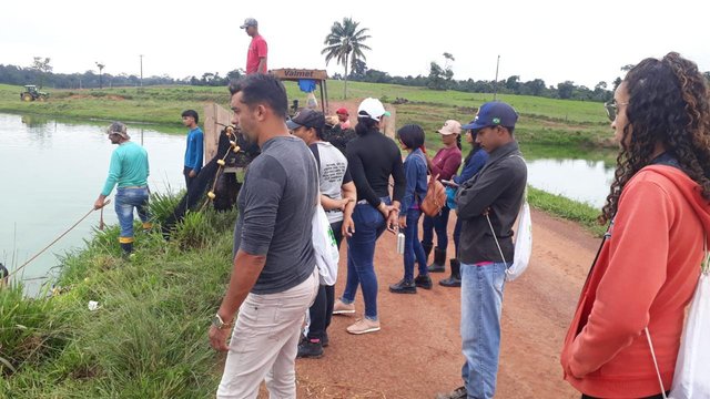Curso FIC de Criador de Peixes em viveiros escavados