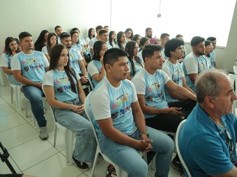 Os acadêmicos irão atuar com crianças e adolescentes