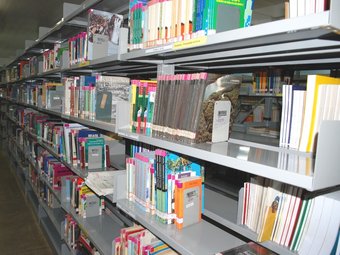 Estante de livro do IFRR