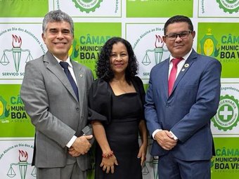 Professor Willams Lopes Pereira, a engenheira de segurança do trabalho Ednalda Marques Pires e o vereador Pastor Gil Rocha  - Fts Ramon Queiroz - Ascom IFRR (3) - Copia