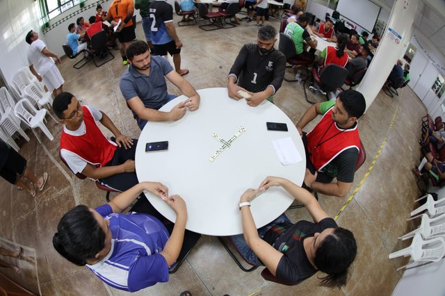 Nesta edição, os participantes irão disputar as modalidades corrida de rua, queimada, dama, dominó, tênis de mesa e xadrez - Ft IFRR
