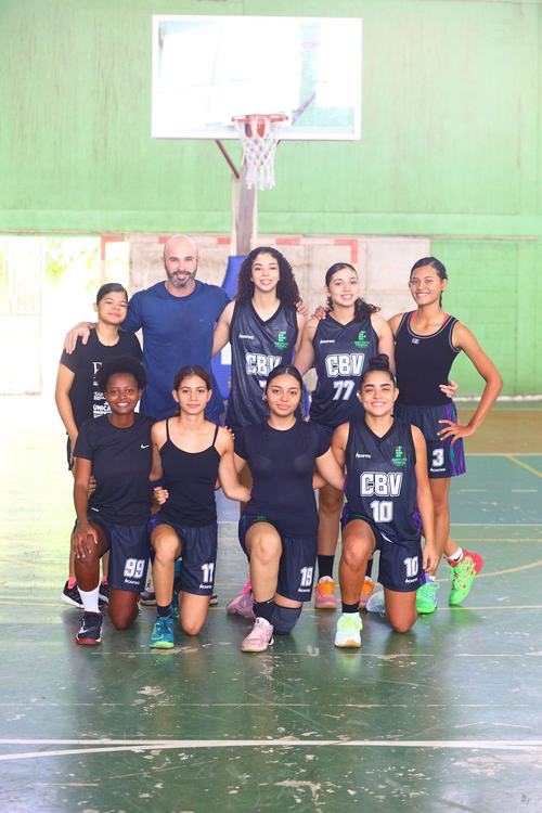 Parte do time de Basquete do IFRR que vai para etapa norte dos JIFs- Ft Arquivo Pessoal (3)