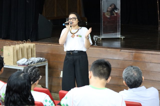 O projeto é coordenado pela psicóloga Alizane Ramalho de Sousa Aniceto, com a colaboração das equipes dos projetos Ajuda Mútua e Implantação da Sala de Autorregulação Emocional Ft Divulgação (4)