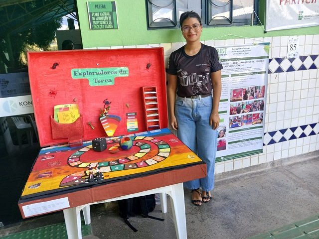 Projeto sobre as camadas da terra - Forint - CBV - IFRR