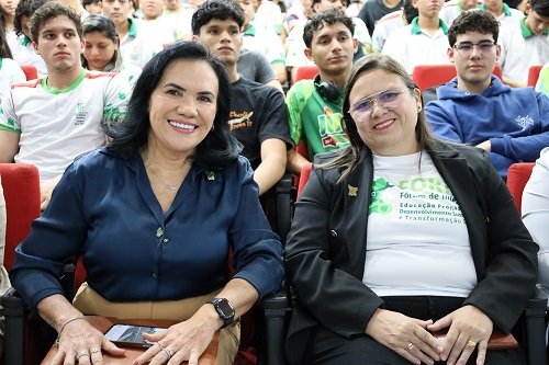 Reitora do IFRR Nilra Jane e a diretora-geral do CBV, professora Luciana Leandro - foto Erick Constantino - CBV - IFRR - (1)