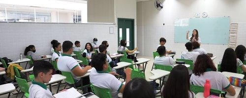 O curso busca preparar educadores para os desafios do cenário educacional contemporâneo, marcado pela integração de tecnologias e novos modelos de ensino
