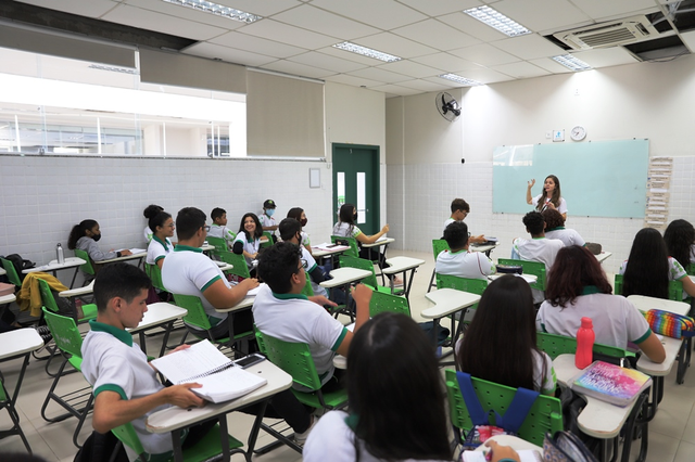 Sala_de_aula_no_IFRR_-_Ascom_IFRR_1-050b117e452145818bc179b2f20ec149