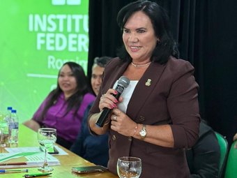 Reitora do IFRR dá boas-vindas aos novos servidores