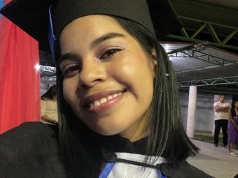 Yorgelis Flores, da etnia Taurepang, venceu barreiras de idioma, distância da família e dificuldades financeiras para conquistar vaga no ensino superior - Ft Arquivo Pessoal