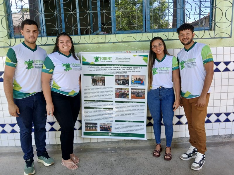 Estudantes que atuaram no Colégio Militarizado Desembargador Sedoc Pereira (CEM XVII), em Alto Alegre,