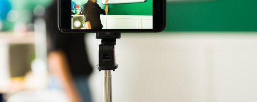 Audiovisual em sala da aula - Imagem Internet