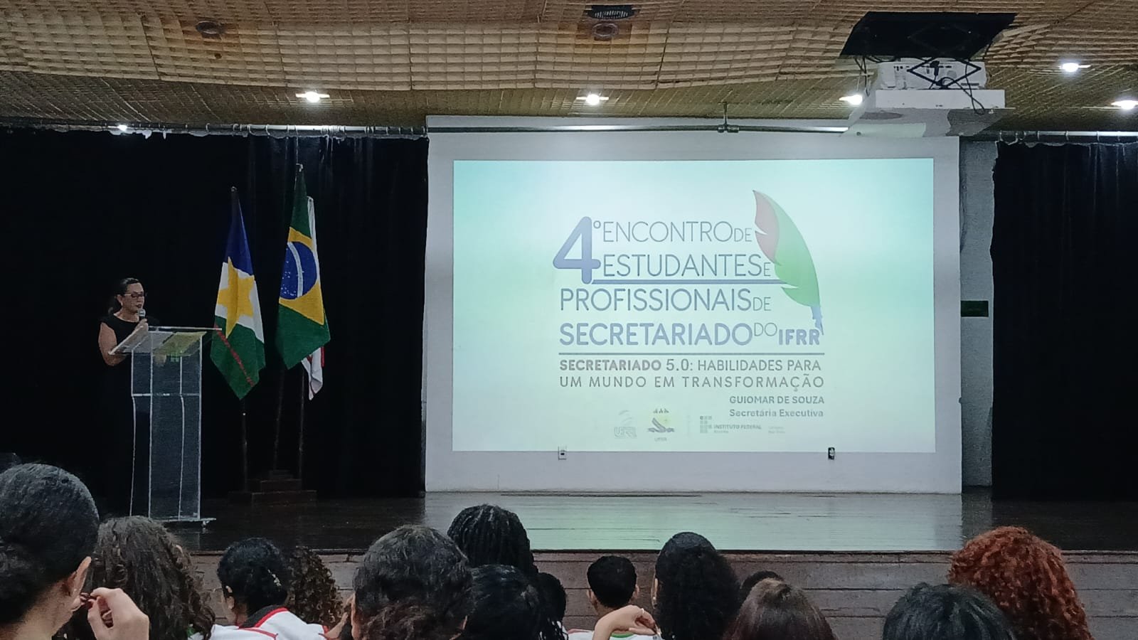 A palestra master ocorreu no auditório do CBV
