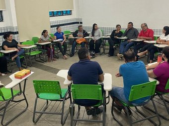 As rodas de conversa são uma das estratégias utilizadas para os momentos de escuta e troca de experiências