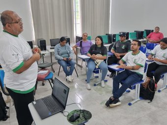 Reunião no Polo Pacaraima reuniu expressivo número de alunos